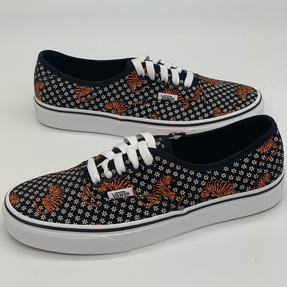 Authentic - Picture 7 of 10